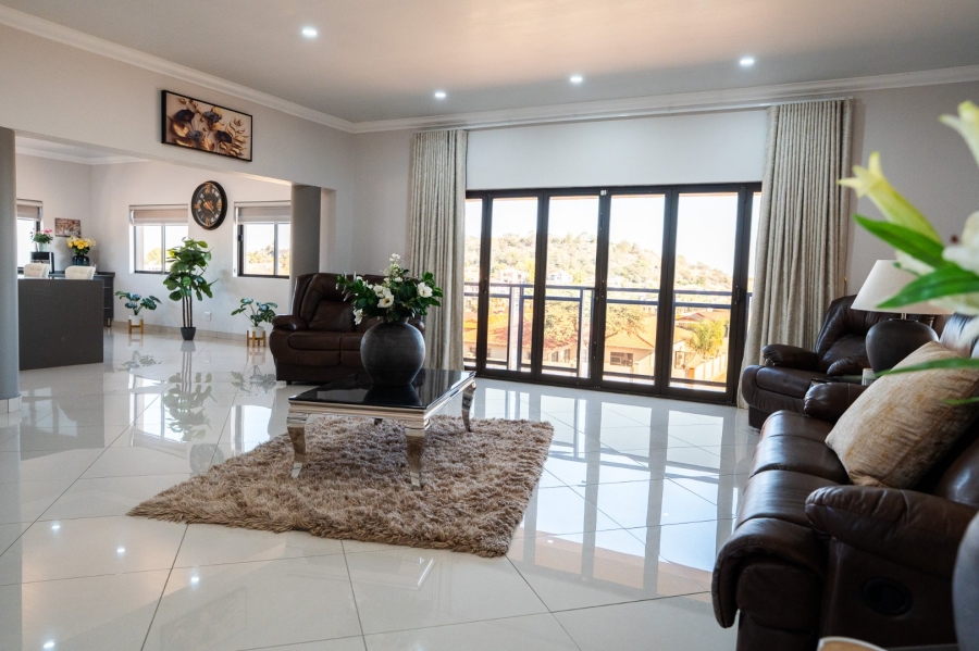 3 Bedroom Property for Sale in Wilkoppies North West
